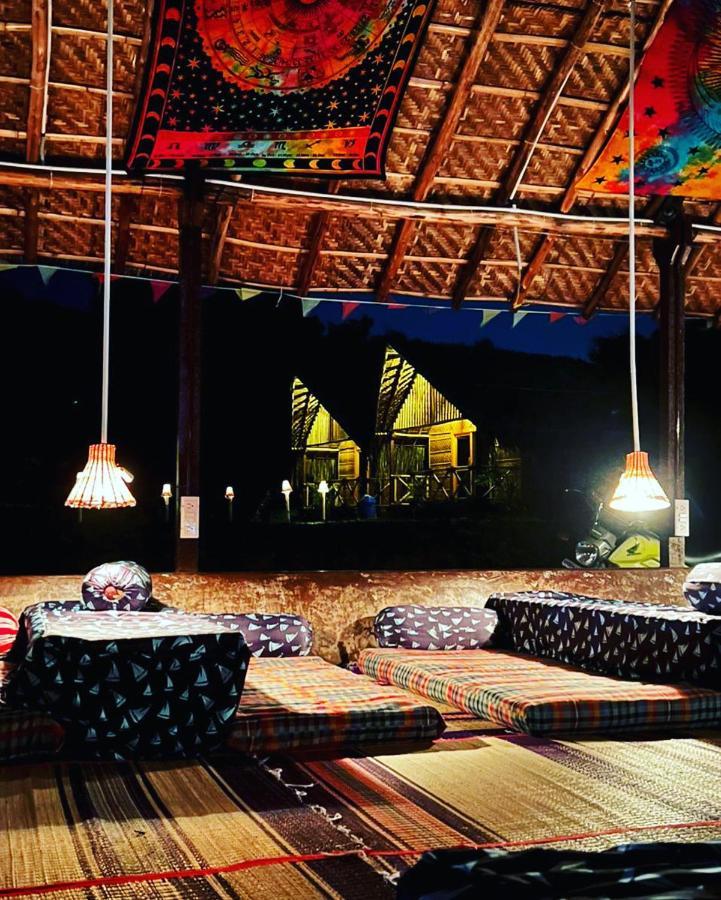 Banana Tree Home Stay Хампи Экстерьер фото