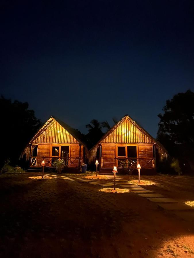 Banana Tree Home Stay Хампи Экстерьер фото