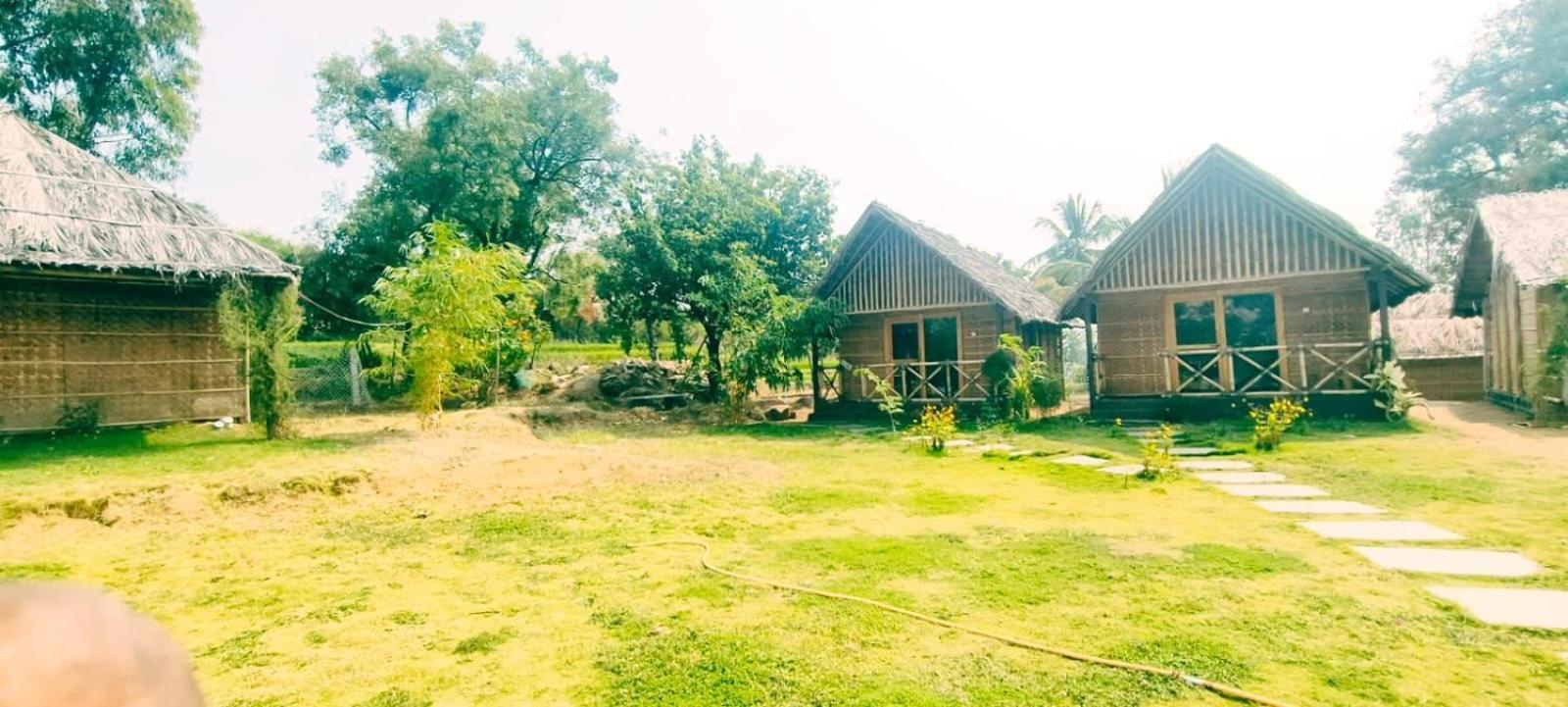 Banana Tree Home Stay Хампи Экстерьер фото